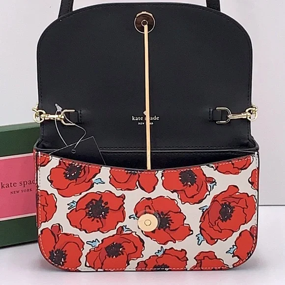 Kate Spade Kristi Poppy Printed
Flap Crossbody
Cream Multi with Light Go… - Picture 6 of 14